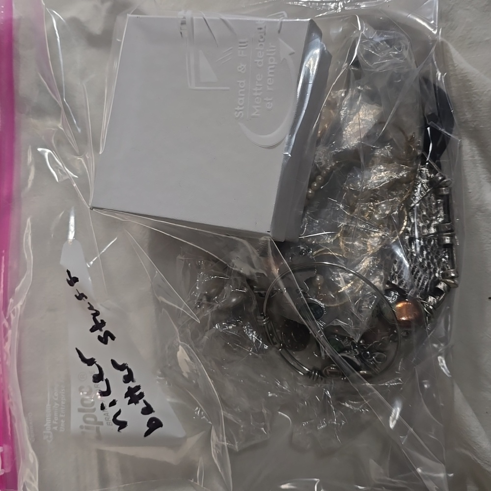 Approximately 1 lb. Miscellaneous Nicer Jewelry